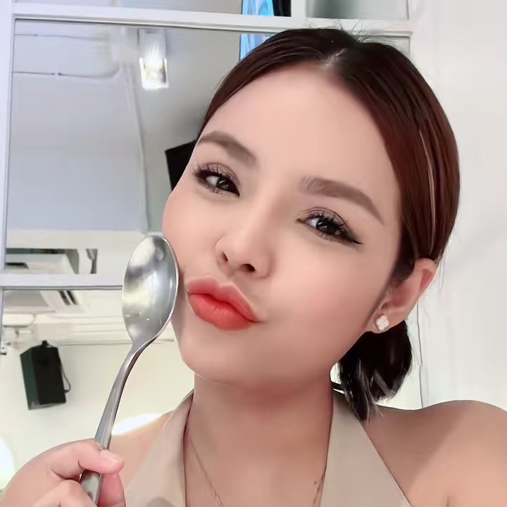 บุ๋มคนที่ขายของสวย