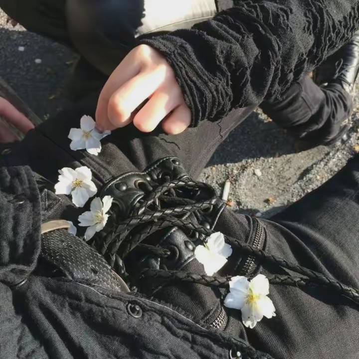 eerr⦻riᶻ 𝘇 𐰁