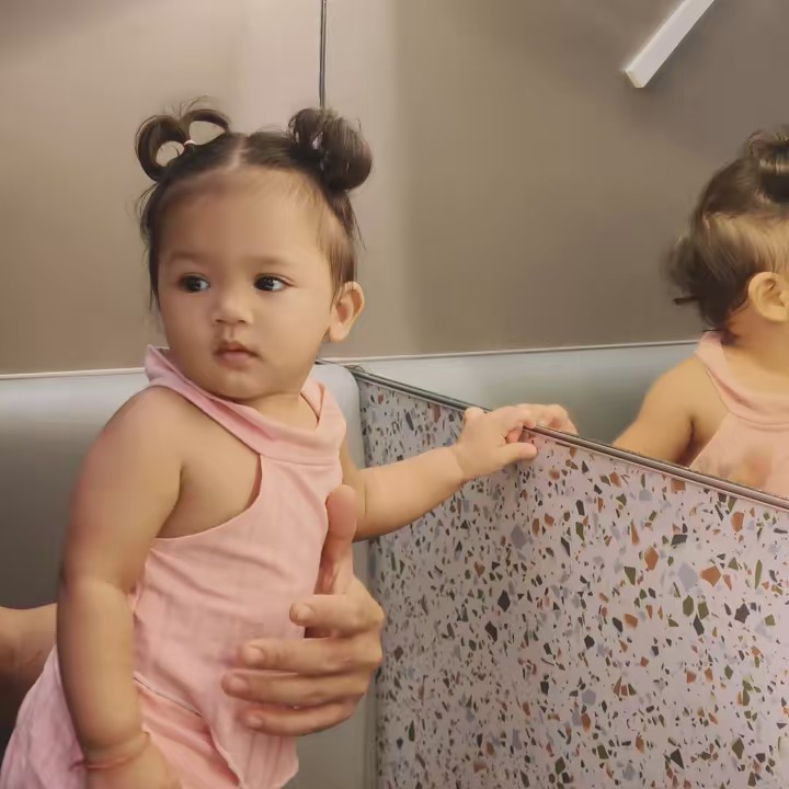 น้องเอิงเอย ธันย์ญดา