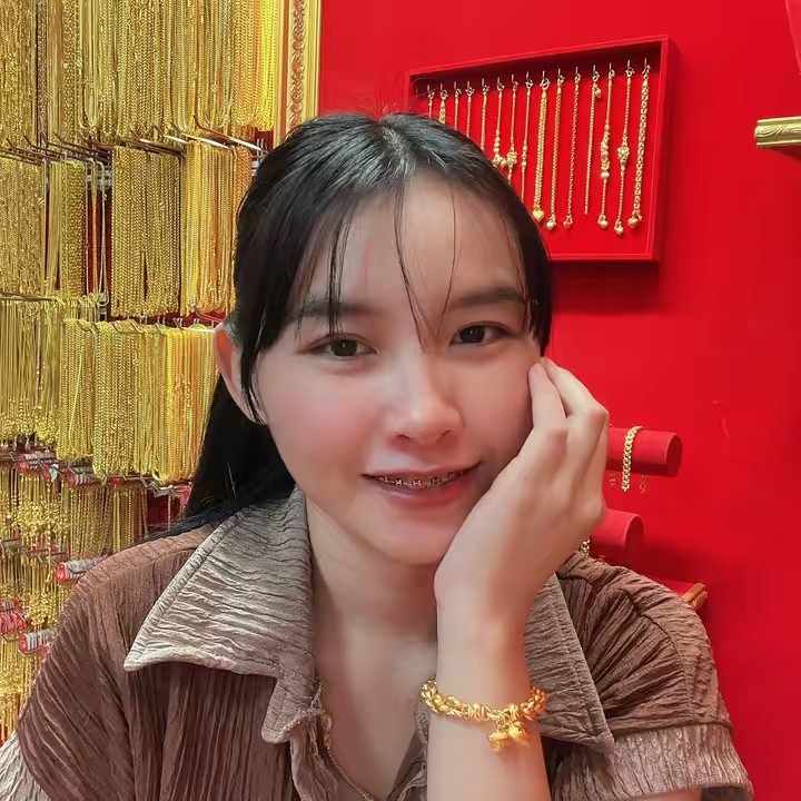 ทองเหมือนแท้