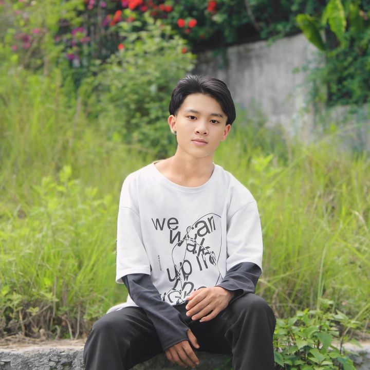 MYAT LIN KHANT♻️🍒  ྀིྀི