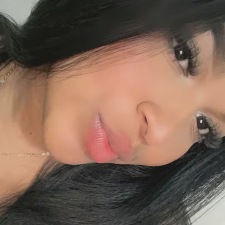 • 🅼𝐎𝐑𝐄𝐍𝐈𝐈 🐈‍⬛