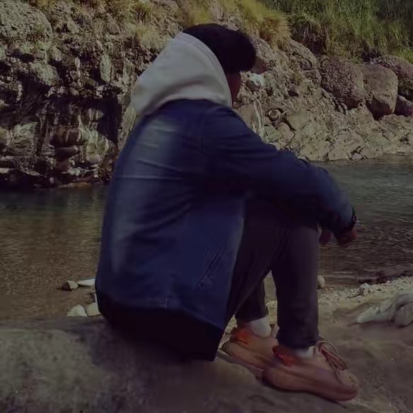 𝑴𝑹-𝑹𝑰𝑮𝑯𝑻