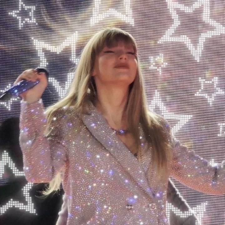 𝘓𝘢𝘳𝘢˖ ࣪✦