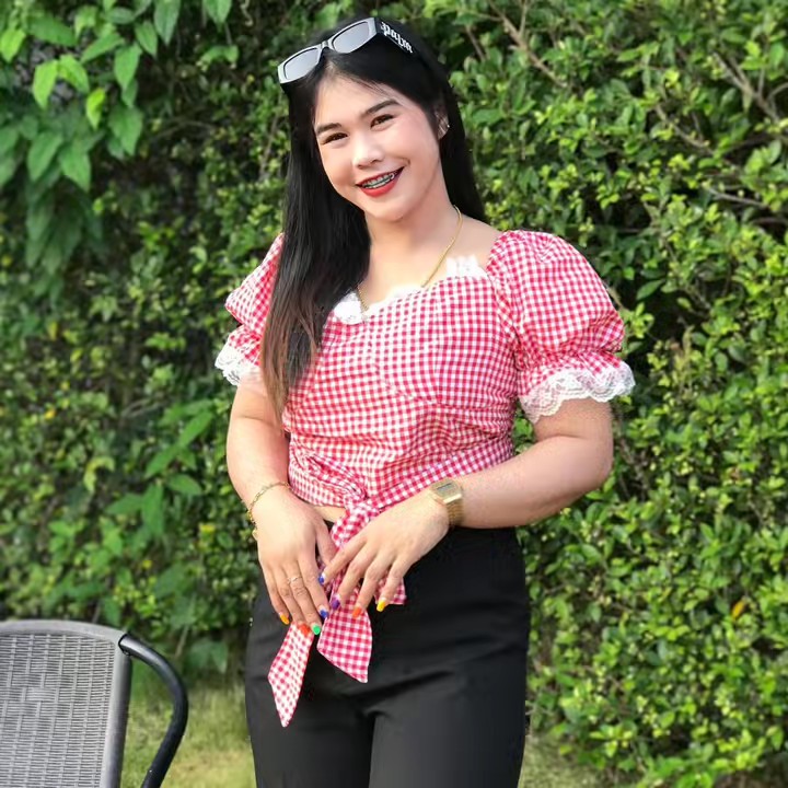 น้องเดือน อยากรีวิว