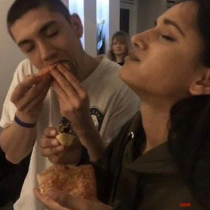 theiaa 🌈♾️ (nikolai's version