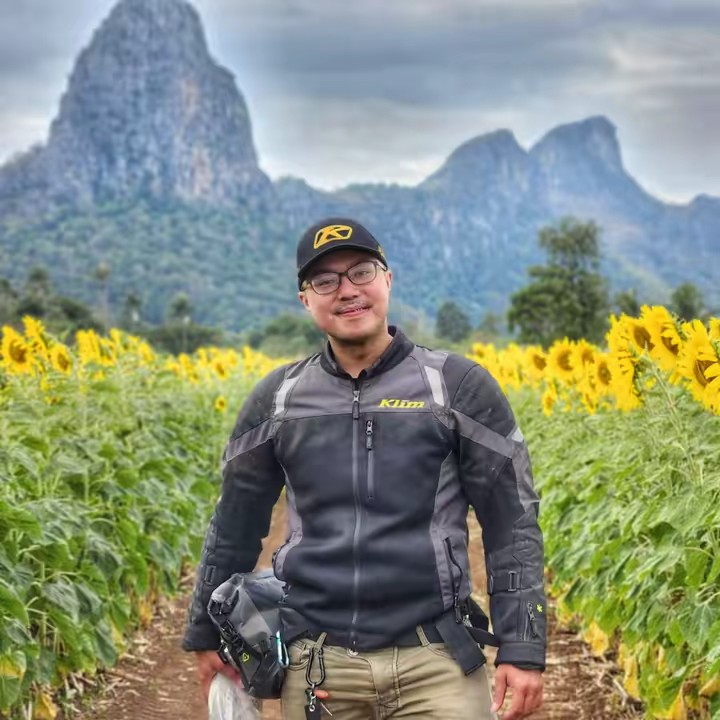 NICHOLAS C. 🇸🇬