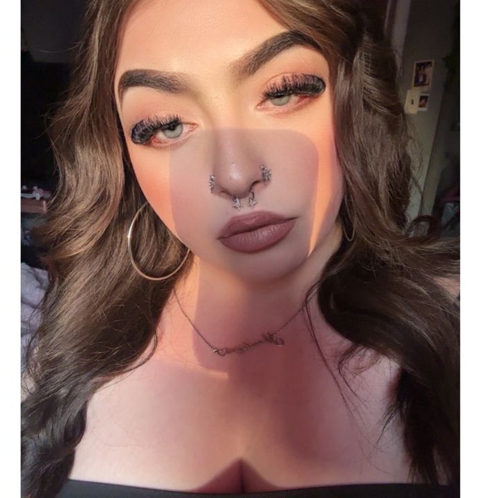 𝐸𝓂𝓂𝑒𝓎 ⛧🕯️☾༺♰༻☽🕯️⛧