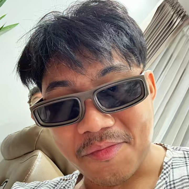 🍀Linn Marn Ko🍀