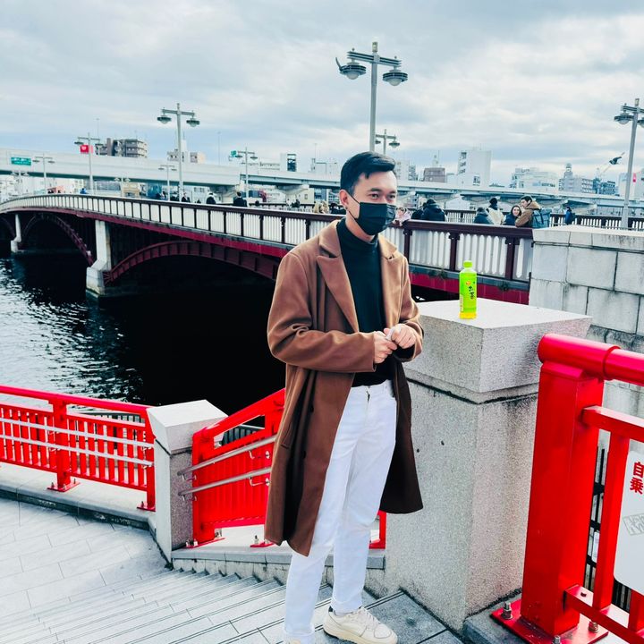 ชายดิว รีวิวเด็ด