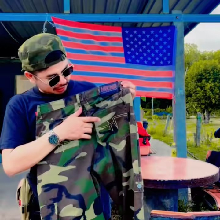 วัยหนุ่ม😎ชอบรีวิว