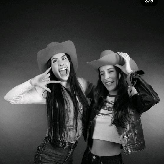 Reneé🎈~(I-/'s version)~🎈