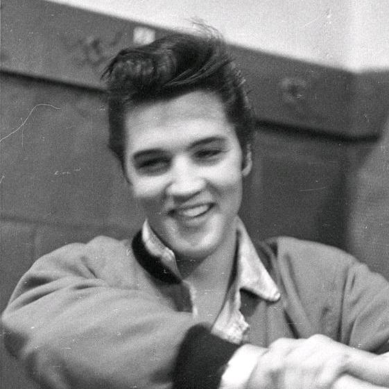 Austin Butler's gf (real)