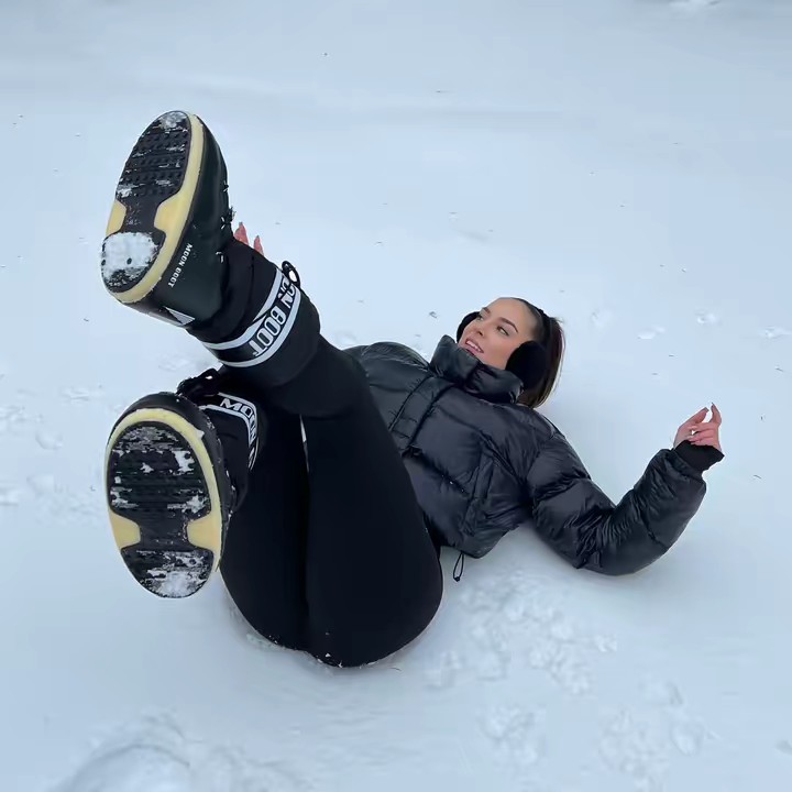 Maaikeezy‘s life 🪼