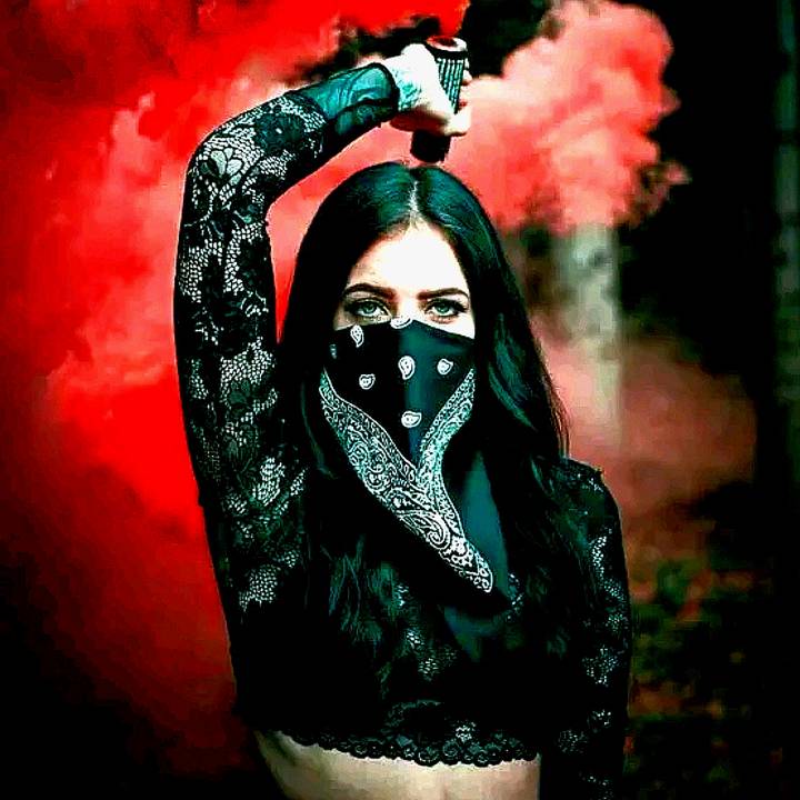 Spionul📸Din📸Umbră