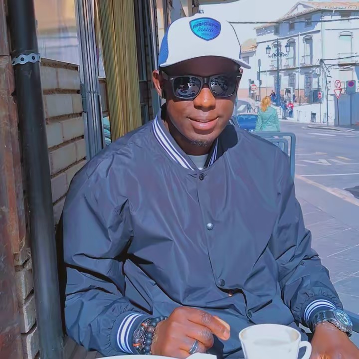 thier🇸🇳🇸🇪🇸🇪