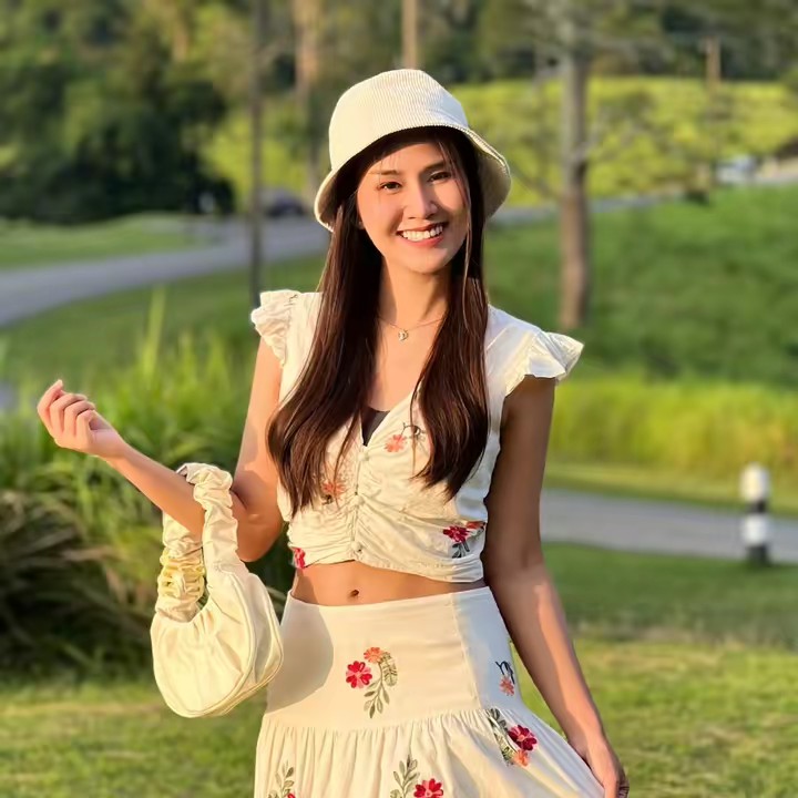 จ๊ะจ๋าวิศวกรสาว 👷🏻‍♀️