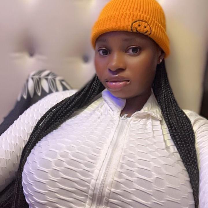 Trending girl back up❤️✌️