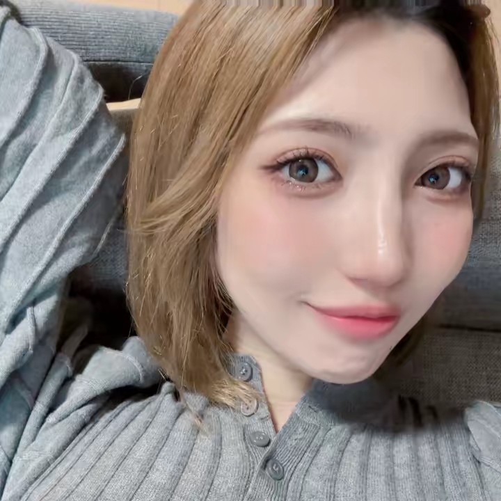 𝐎𝐥𝐢𝐯𝐢𝐚