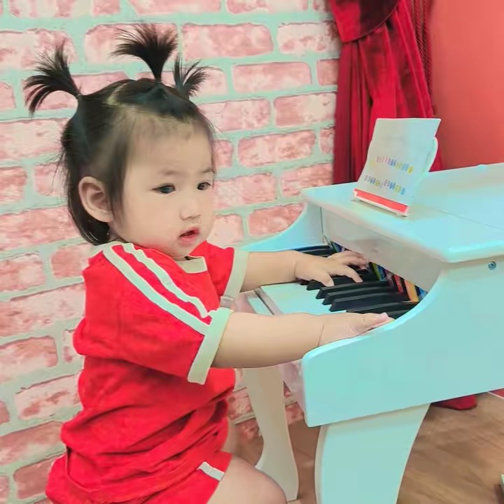 น้องไอลินชอบรีวิว