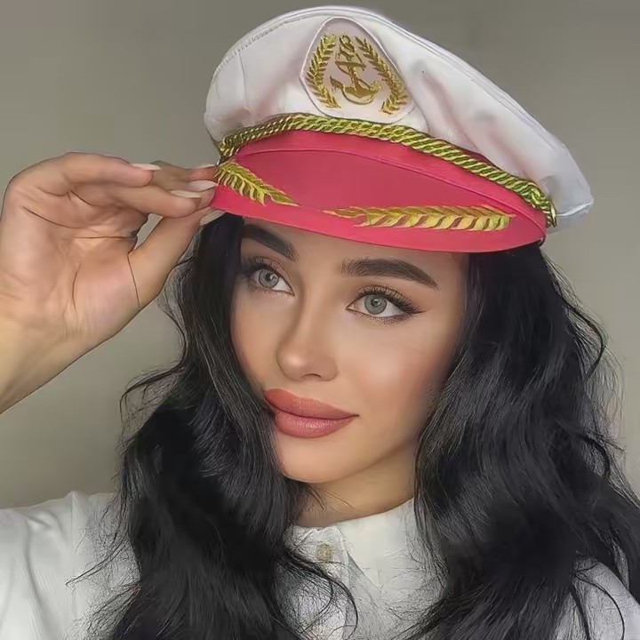 Елена Ларина☀️