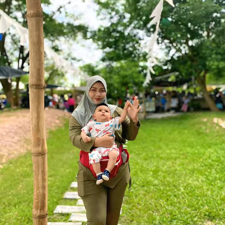 @  น้องฉ๊ะ  ที่อยากขายของ😘