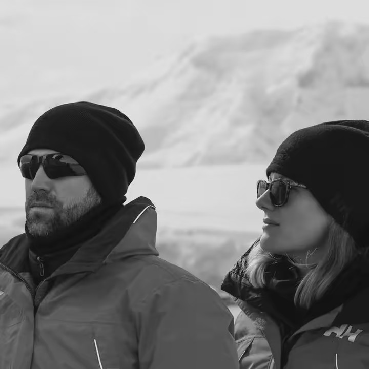 Saskia & Colin - Photographers