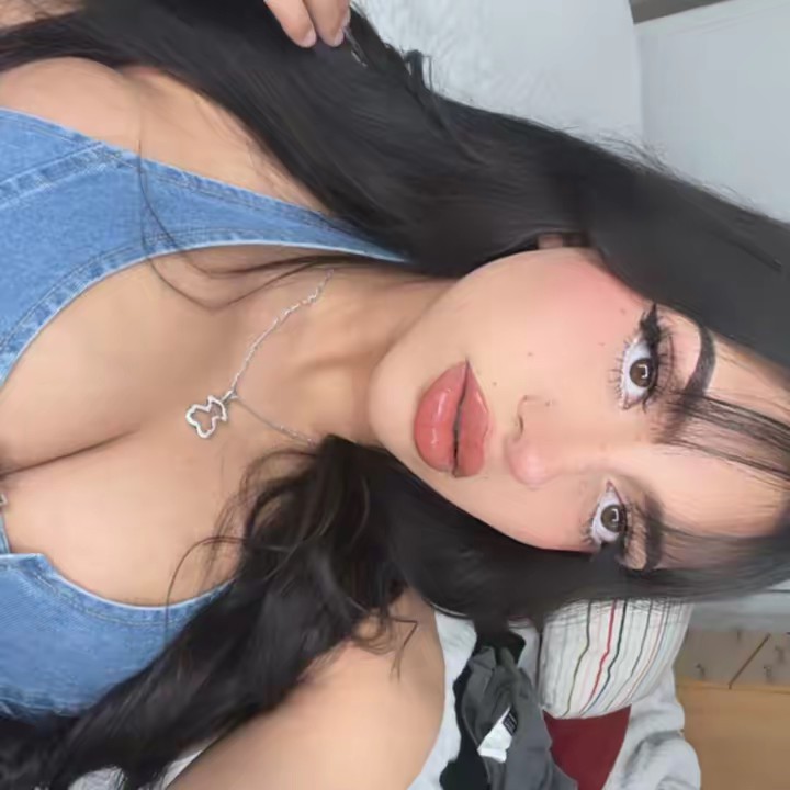 𝘈𝘳𝘪𝘢𝘥𝘯𝘢🎀