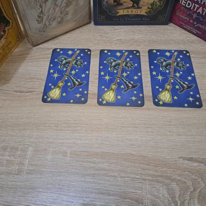 lovelytarot12