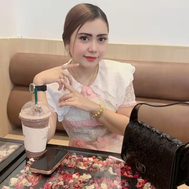 น้องน๊ะแม่บ้านตำรวจ👮‍♂️