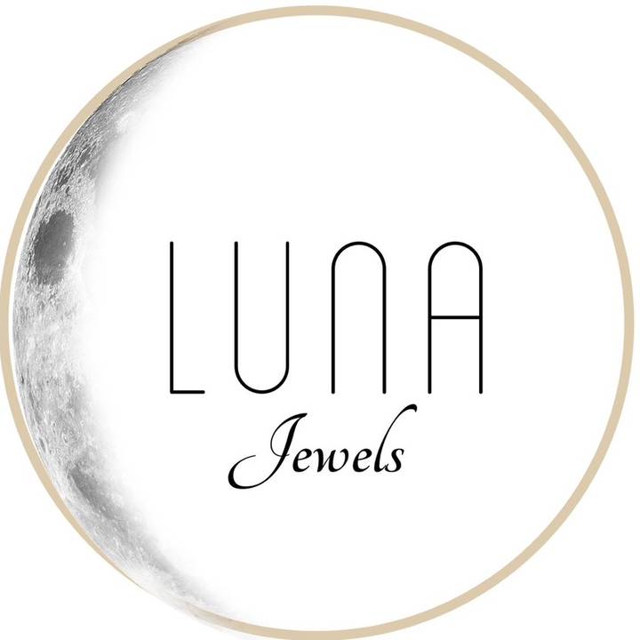 Jewels De Luna