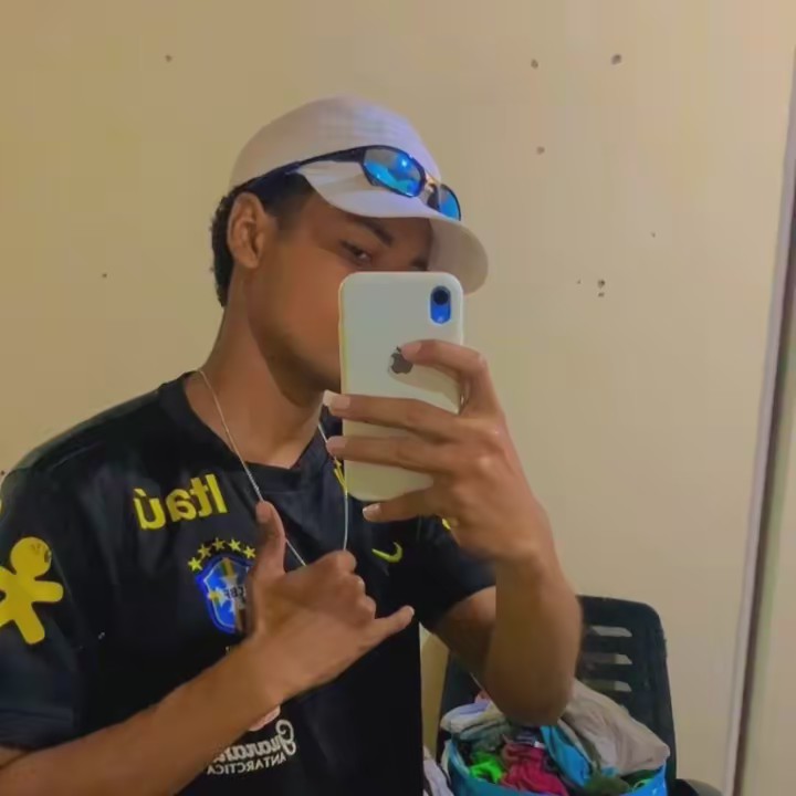 R U A N Z I N H O 🇨🇴🇧🇷