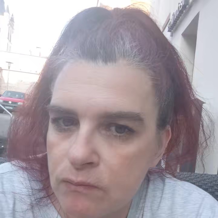 Nicki 🌟 Team Valentino 🌟