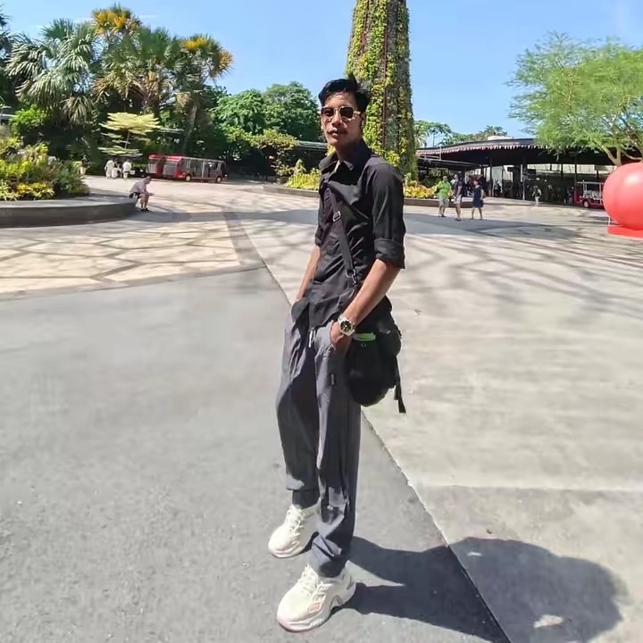 အာကွေး🌻(အညာသား)🇲🇲