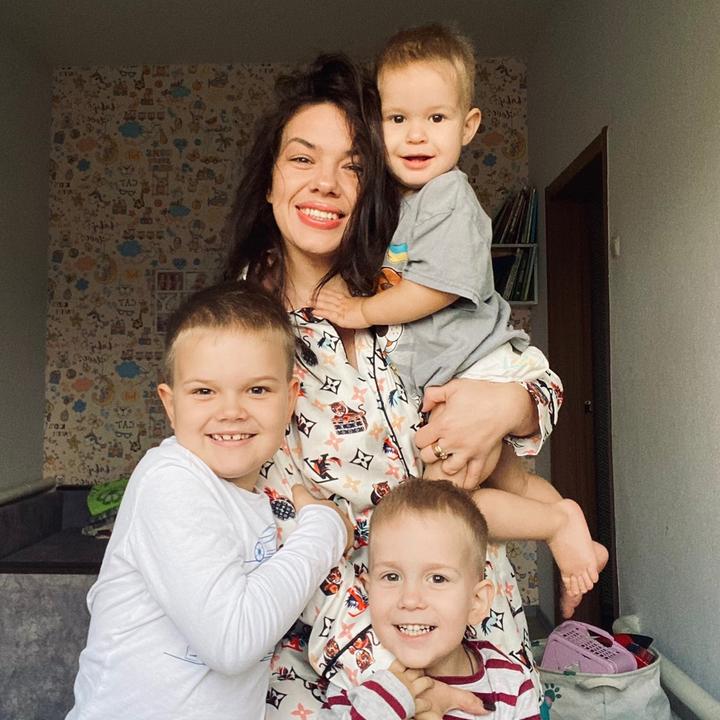 Тричі божевільна МАМКА🔥👊