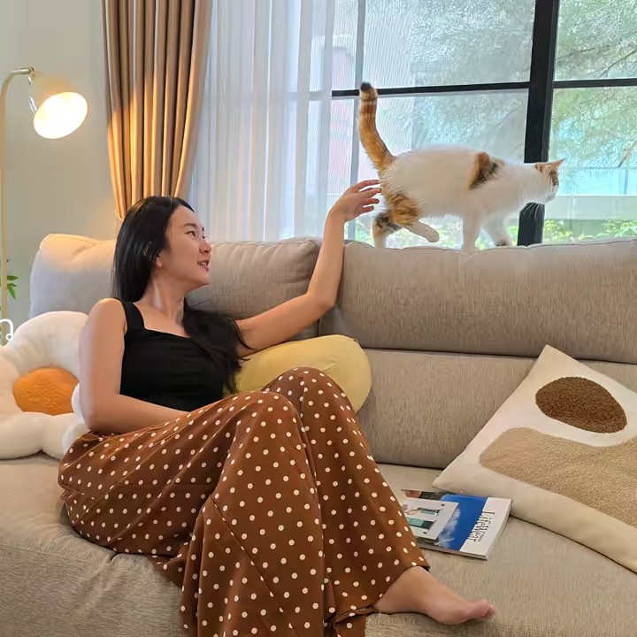 ตอง จ้าา 🐈 🏡 ผ่อนบ้านให้แมว