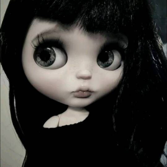 𝕽𝖔𝖘𝖆𝖑𝖞𝖓 🦇