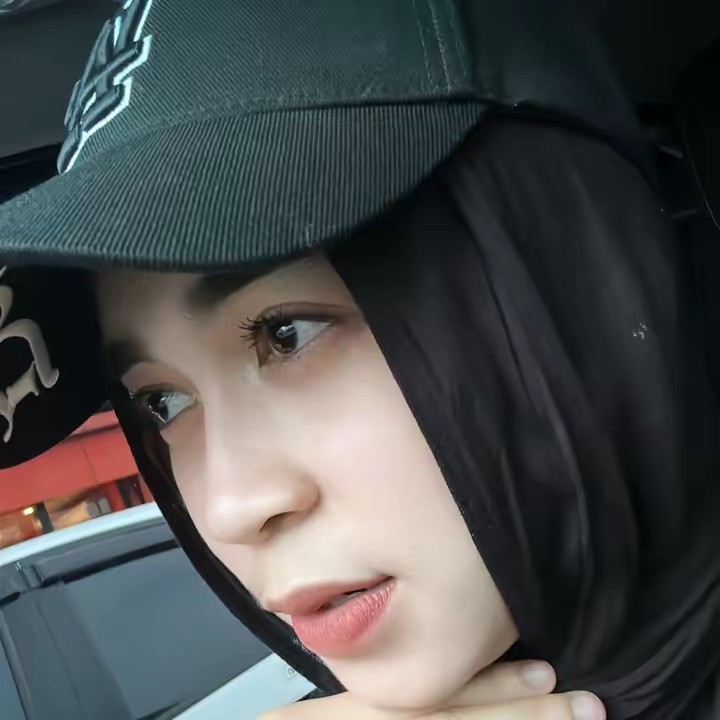 OWNER ANGEL TACIK