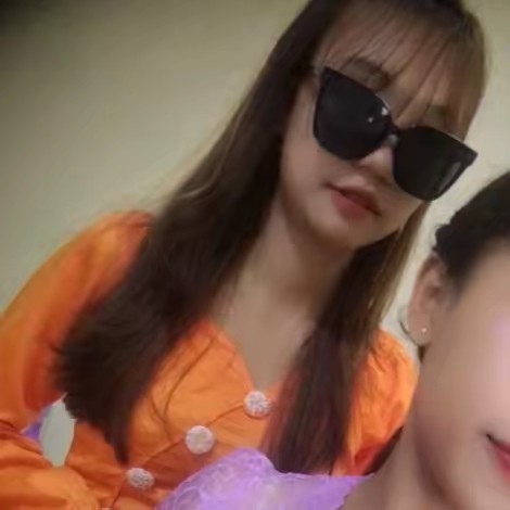 🇲🇲 ln Gyin khaing🇸🇬ခရမ်းသူ