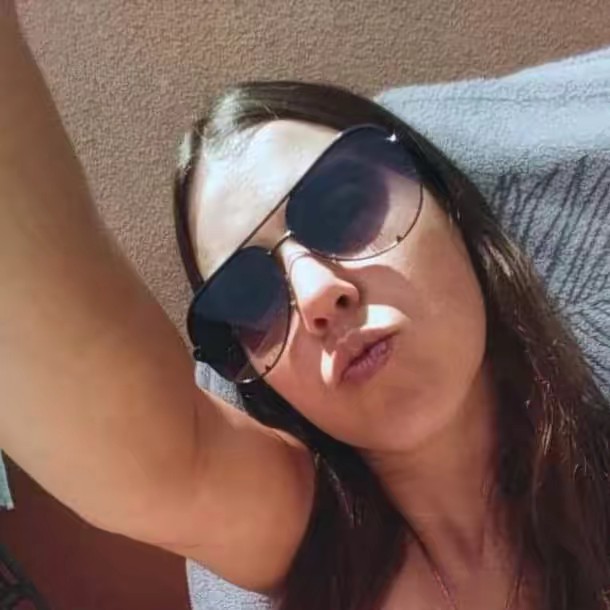 LauraLolo🌹🇫🇷🇵🇹