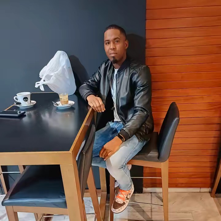 diossi del diossi🇸🇳🇩🇪