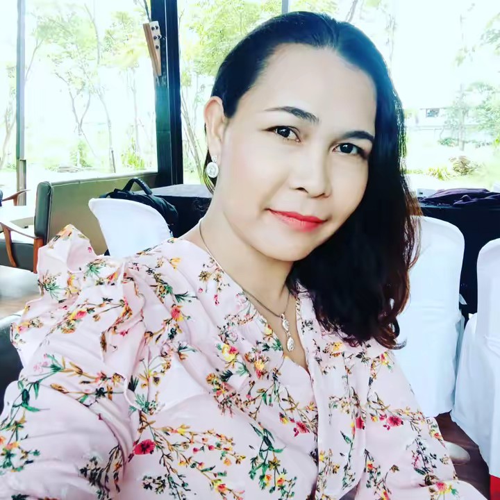 พี่จุ๊ อนัญญา