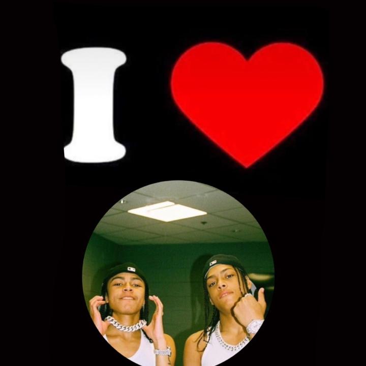 𝐒 𝐇 𝐀 𝐍 𝐍 𝐀 𝐘ꨄ