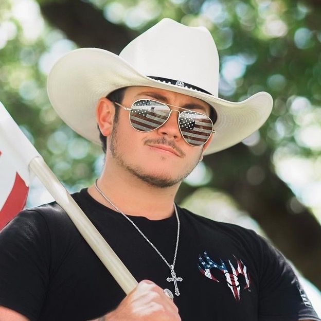 Caleb Lawson 🇺🇸