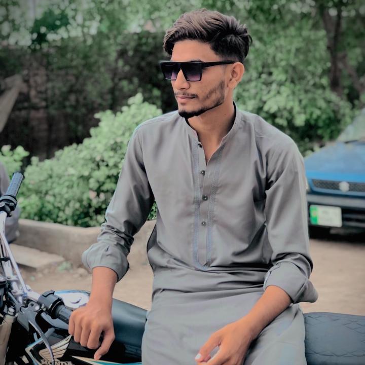 یاراں دے یار🇬🇧🖤⚡️