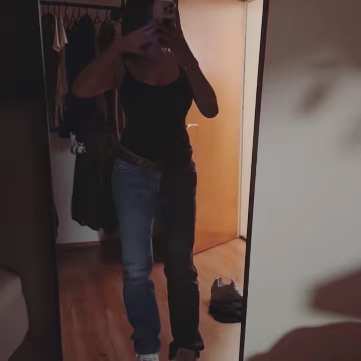 𝐙🧛🏻‍♀️