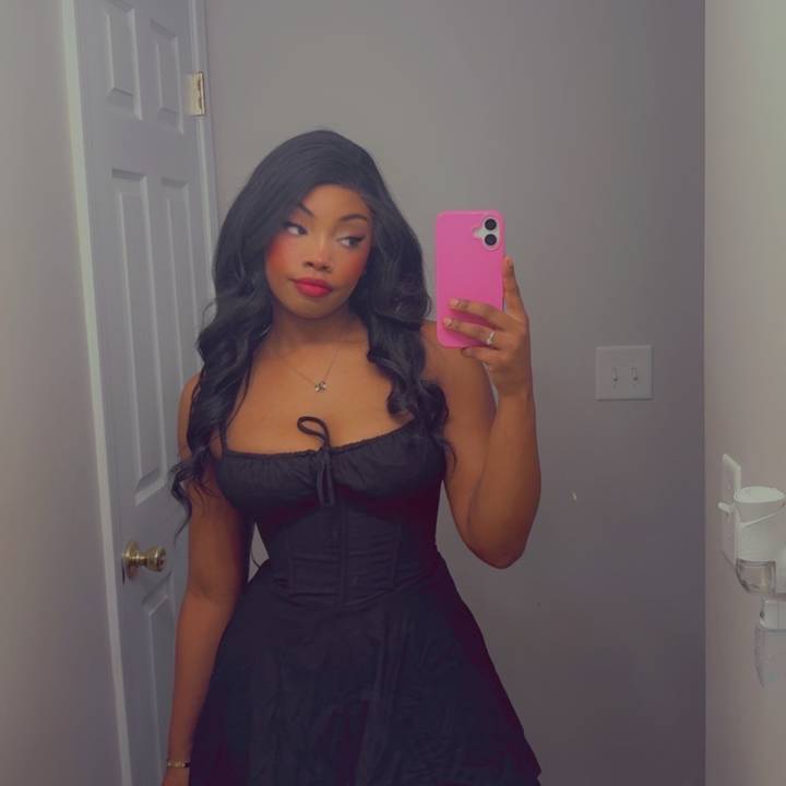 Christina Marie 🤍