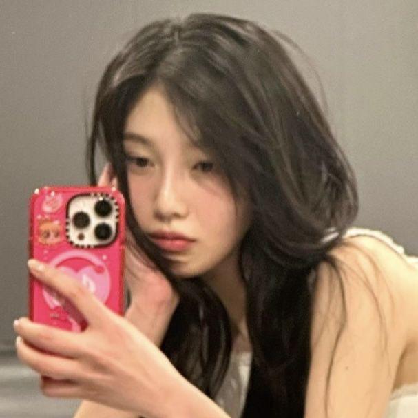 𝒟𝑜𝓁𝓁𝒾𝑒 ౨ৎ ⋆｡