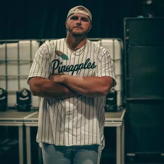 _zachrushing_official2