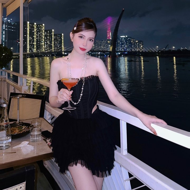 Thuỷ Thanh Đặng